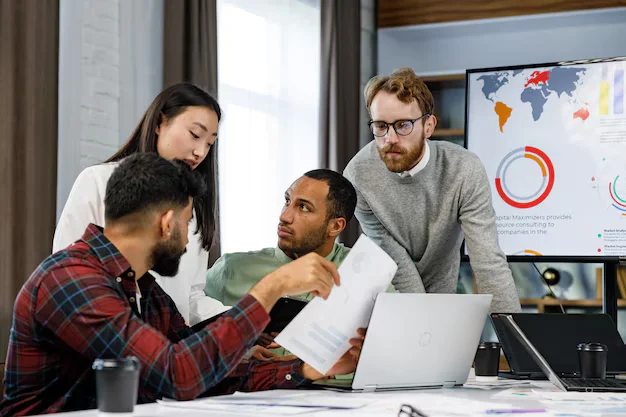 Collaborative design review on screen